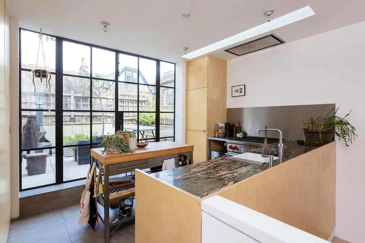 Holiday home Veeve - The Brickworks Villa London